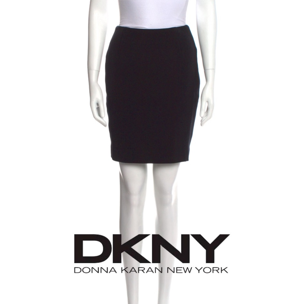 DKNY Donna Karan designer mini skirt